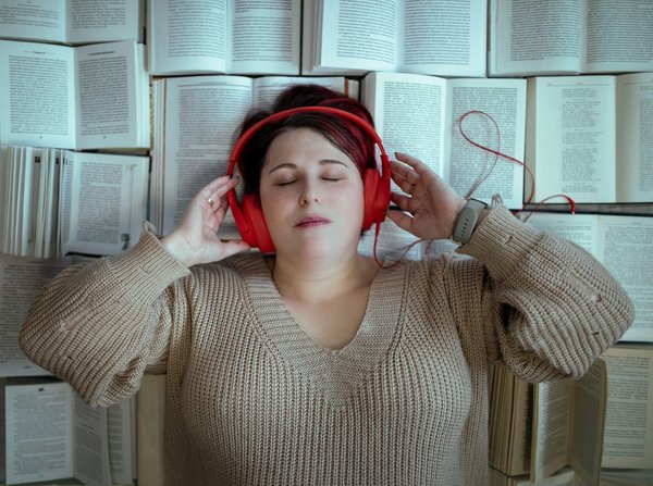 What Is the Best Approach for Small UK Publishers to Embrace Audiobook Trends?